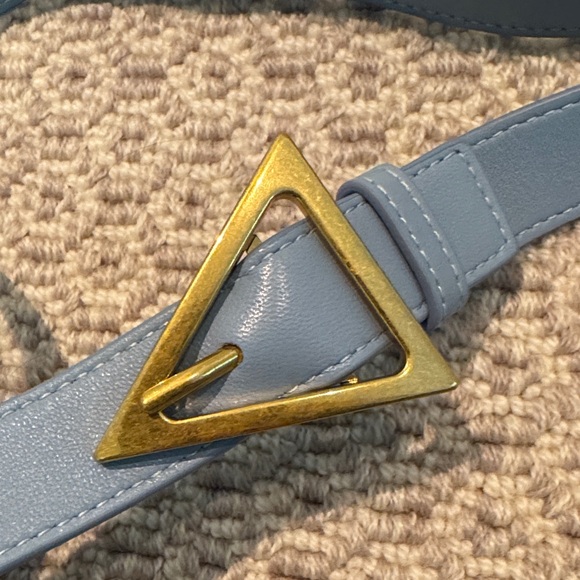 Bottega Veneta Cassette bag. Light Blue Padded Shoulder Bag - Picture 4 of 10